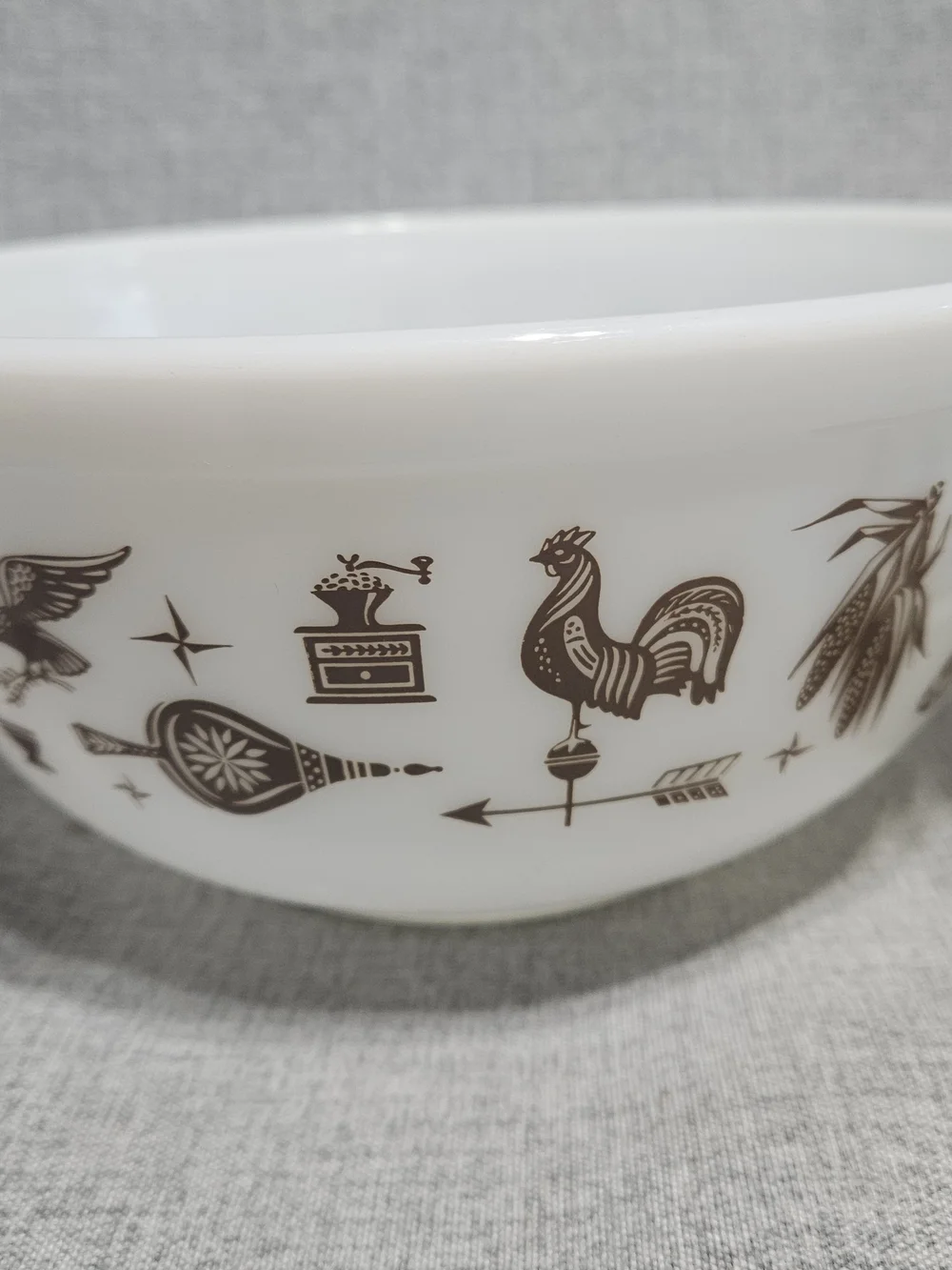Pyrex White Milk Glass Bowl with Embossed Logo Eagle Farmhouse 401 & 403
